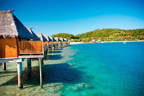 Overwater bungalows in Malolo - Likuliku Lagoon Resort - Fiji Travel - Trip to Fiji