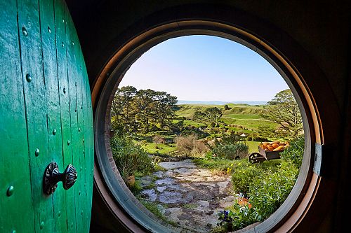 Lord of the Rings Movie Sites - Hobbiton Movie Set in New Zealand