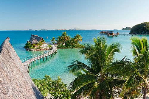 Fiji Overwater Bungalows: Fiji Beach Resort Vacation