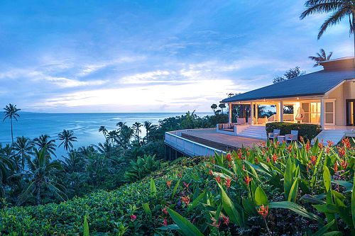 Luxury Fiji Vacations: Raiwasa Family Package