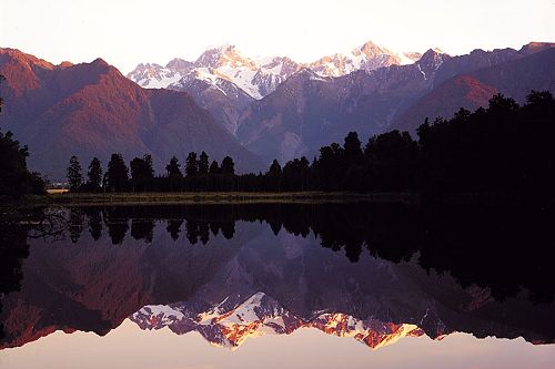 New Zealand Fox Glacier Accommodation - Distinction Hotel Fox Glacier