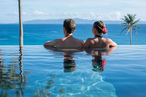 Raiwasa Grand Villa Fiji Pool - South Pacific Vacations - Best Fiji Beach Resorts