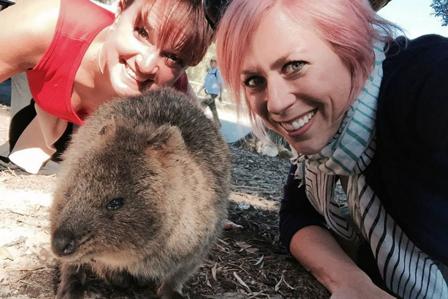 sm-15-feb-quokka-selfie-shannon-900x600