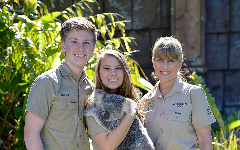 Australia Zoo - Irwin Family with Koala