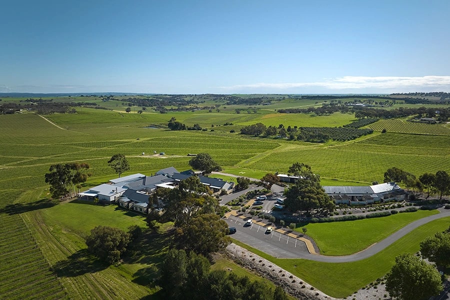 the-louise-barossa-valley-australia-900x600-vineyard-lodge-aerial-1 Aerial view of vineyard lodge - The Louise - Barossa Valley wine country
